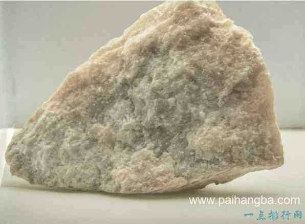 世界上最软的石头 可以写字造纸当药材