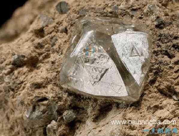 世界上最富有的地方 钻石遍地都是