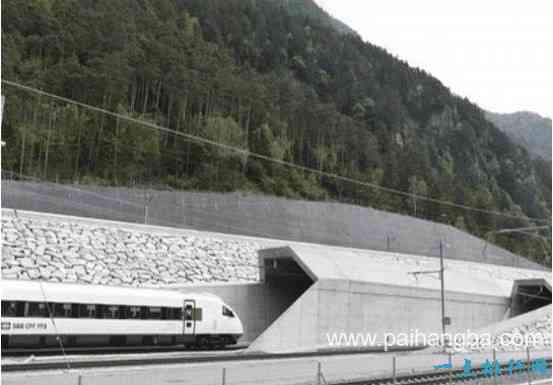 世界上最长隧道通车，圣哥达基线隧道穿越阿尔卑斯山约17分钟