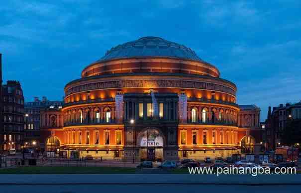 世界十大著名音乐厅 沃尔特迪斯尼音乐厅耗资2.74亿美元