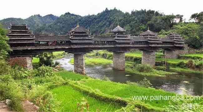 世界上最美丽的10座桥梁 中国三江县程阳桥上榜